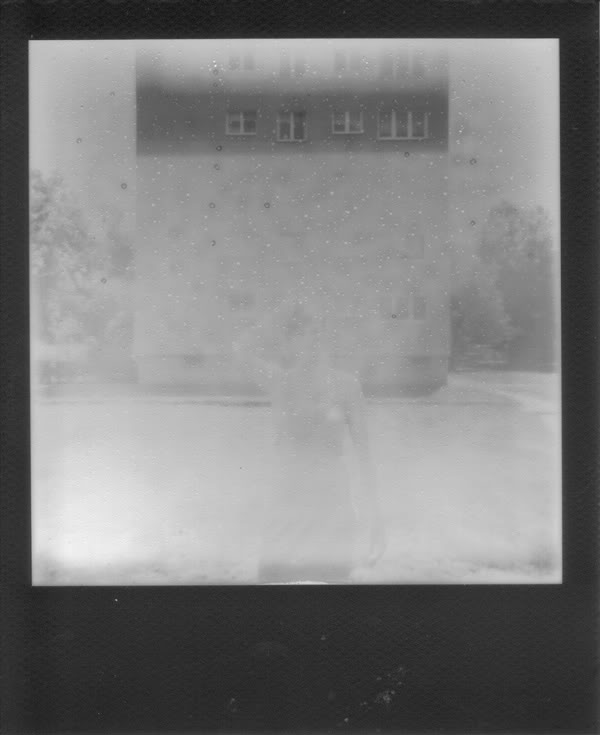 Ania Szarecka; Polaroid